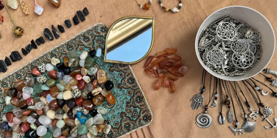 What are the Best Crystals for the 2026 Universal Year 1?